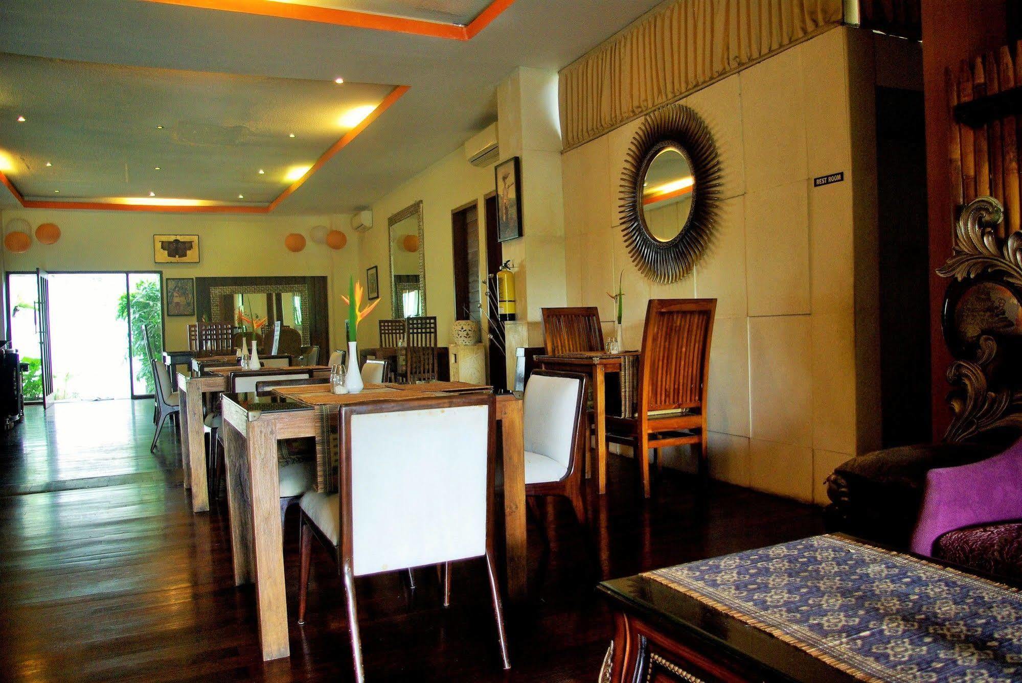 Marbella Pool Resor Seminyak (Bali)